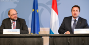 Le président du Parlement européen, Martin Schulz, et le Premier ministre luxembourgeois, Xavier Bettel, à l'occasion d'une conférence de presse du 1er juin 2015. @SIP