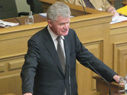 Ben Fayot à la Chambre lors des débats du 22 avril 2009