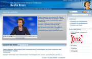 La commissaire Nelly Kroes présentant le rapport sur la compétitivité numérique sur son site Internet