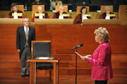 Viviane Reding prête serment devant la CJUE © Union européenne 2010