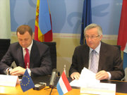 Vladimir Filat et Jean-Claude Juncker