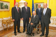 Klaus Tschütscher, Josef Pröll, Wolfgang Schäuble, Luc Frieden et Hans-Rudolf Merz à Vienne le 26 août 2010 (c) photonews.at / Georges Schneider
