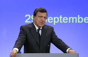 José Manuel Barroso présentant le paquet de mesures sur la gouvernance économique le 29 septembre 2010