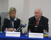 Gaëtane Meddens et Joël-Philippe Tilly ont présenté le rapport sur la cohésion économique, sociale et territoriale le 11 novembre 2010 à la Maison de l'Europe