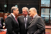 Michael Spindelegger, Jean Asselborn et Karel Schwarzenberg à Bruxelles le 31 janvier 2011