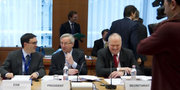 Jean-Claude Juncker présidant la réunion des ministres des Finances sur l'ESM le 21 mars 2011 (c) Le Conseil de l'UE