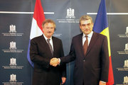 Jean Asselborn et son homologue roumain, Teodor Baconschi, Bucarest, 15 mars 2011 (source:MAE-Steinmetz)
