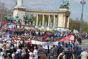 Les manifestants avaient répondu en nombre à l'appel de la CES à venir manifester à Budapest le 9 avril 2011 (c) Confédération européenne des syndicats