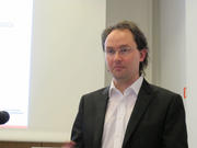 Patrick Peiffer, de la BNL, lors de la présentation du Europeana Licensing Framework à la BNL, le 28 novembre 2011