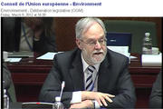 Marco Schank exposant la position du Luxembourg au Conseil Environnement du 9 mars 2012 (c) Conseil de l'UE, http://video.consilium.europa.eu/