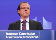 Le commissaire Algirdas Semeta devant la presse le 17 avril 2012  © Union européenne, 2012