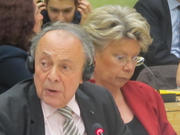 Michel Rocard et Viviane Reding lors de l'ouverture de la conférence internationale organisée les 18 et 19 mai 2012 par l’IEEI du Luxembourg, le New Policy Forum et Notre Europe sur l'Europe du 21e siècle
