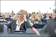 Anni Podimata en plénière le 23 mai 2012, jour où son rapport sur la TTF a été adopté © European Union 2012 - European Parliament