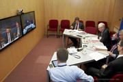 Hermann Van Rompuy en vidéo-conférence avec les membres du Conseil Affaires générales le 26 juin 2012 © Consilium