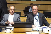 Romain Schneider (à droite) au Conseil Agriculture du 18 juin 2012