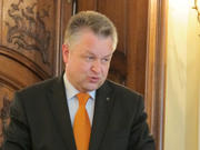 Michael Link, secrétaire d'Etat allemand aux Affaires européennes, lors de sa conférence de presse avec Jean Asselborn, à Luxembourg, le 17 juillet 2012