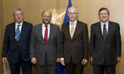 Jean-Claude Juncker, Martin Schulz, Herman Van Rompuy et José Manuel Barroso se sont rencontrés le 9 octobre 2012 pour mettre une dernière main au rapport intermédiaire portant sur le renforcement de l'UEM (c) Conseil de l'UE