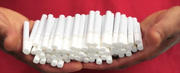 Une pile de cigarettes  source: UE
