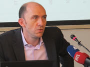 Bastien Larue du STATEC, lors de la présentation de la note de conjoncture 1-2013, le 21 mai 2013