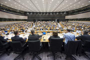 Les eurodéputés des commission ENVI et ITRE réunis le 9 janvier 2014 pour voter sur le futur paquet climat et énergie © European Union 2014 EP