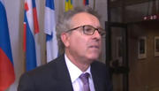 Pierre Gramegna interrogé par la presse luxembourgeoise à la sortie du Conseil Ecofin du 10 mars 2015 (Source : Vidéo du Conseil de l'UE)