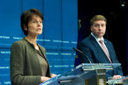Marianne THYSSEN, Member of the European Commission; Mr Uldis AUGULIS, Latvian Minister for Welfare (source: Conseil de l'UE).