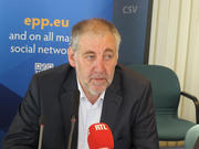 L'eurodéputé Georges Bach, à l'occasion d'une conférence de presse du 24 avril 2015