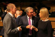 Le ministre des Affaires étrangères luxembourgeois Jean Asselborn avec la Haute Représentante Federica Mogherini (Source : SIP)