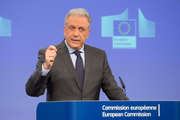 Le Commissaire européen en charge de la migration, les affaires intérieures et la citoyenneté, Dimitris Avramopoulos © Commission européenne
