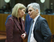 Federica Mogherini et Werner Faymann lors du Conseil européen du 18 février 2016 (c) Union européenne / Le Conseil de l'UE