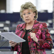 L'eurodéputée luxembourgeoise et rapporteure sur le TiSA, Viviane Reding, au Parlement européen le 1er février 2016