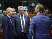 Jaime GARCIA-LEGAZ PONCE, Jean ASSELBORN et Mikael DAMBERG lors du Conseil CAE Commerce le 13 mai 2016 (c) Union européenne / Le Conseil de l'UE